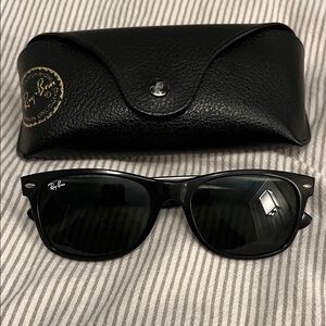 Ray-Ban New Wayfarer Classic Black Sunglasses with Case